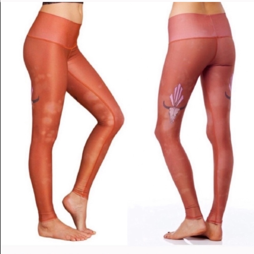 Teeki hot pant (yoga pant)